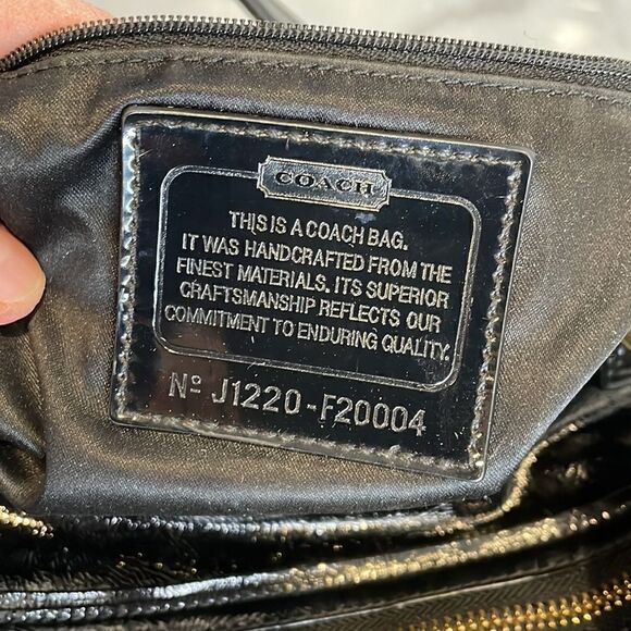 Coach Daisy Poppy Signature XL Patent Leather Tote Shoulder Bag - Picture 14 of 17